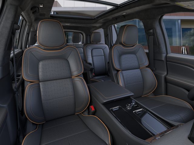 New 2026 Lincoln Aviator Black Label AWD/4WD image 10