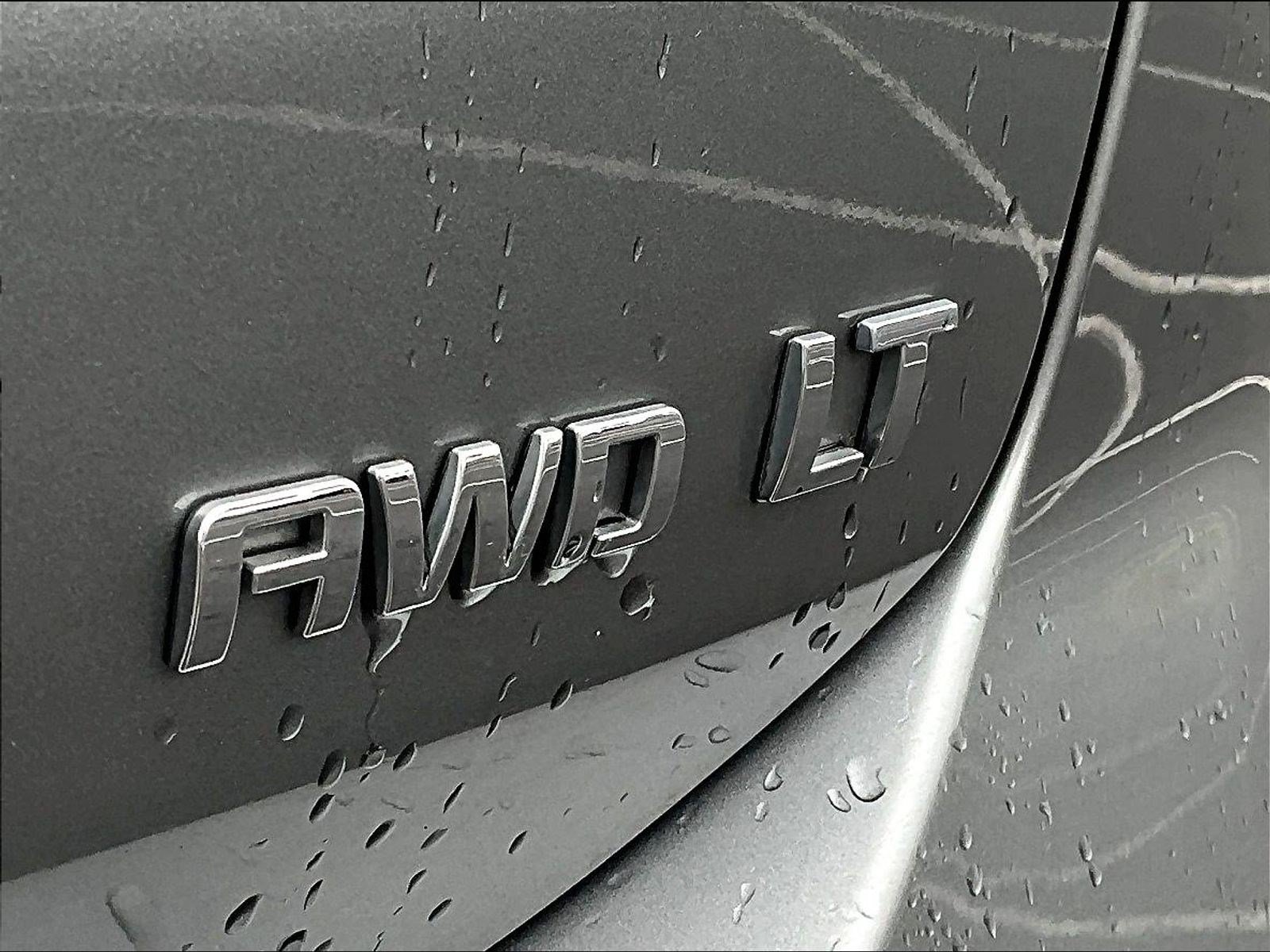 Used 2023 Chevrolet Equinox LT AWD/4WD image 24
