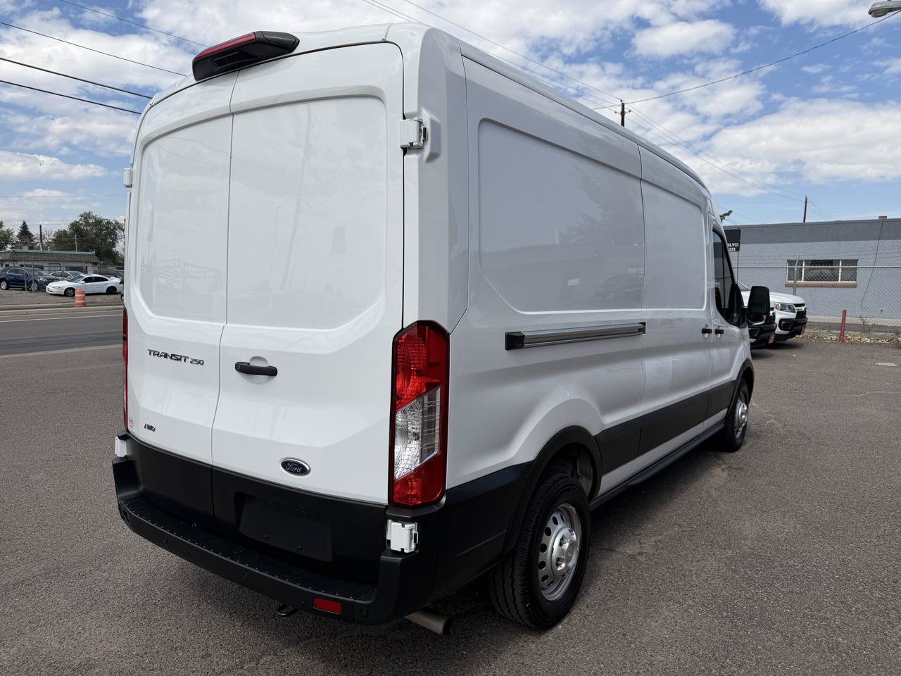 Used 2023 Ford Transit 250 Medium Roof AWD w/ Load Area Protection Package image 9