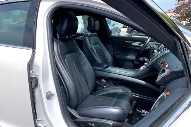 Used 2018 Lincoln MKZ Reserve w/ Climate Package AWD/4WD image 6