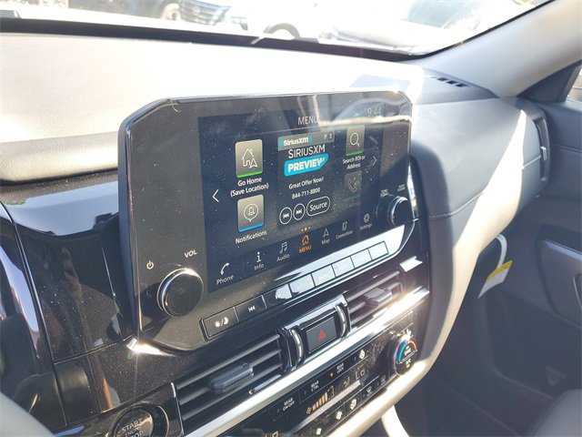 New 2025 Nissan Pathfinder SL image 15