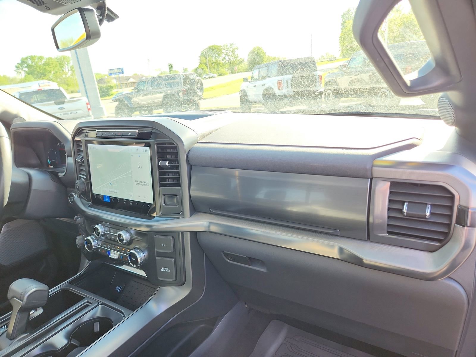 Used 2024 Ford F150 Lariat AWD/4WD image 26