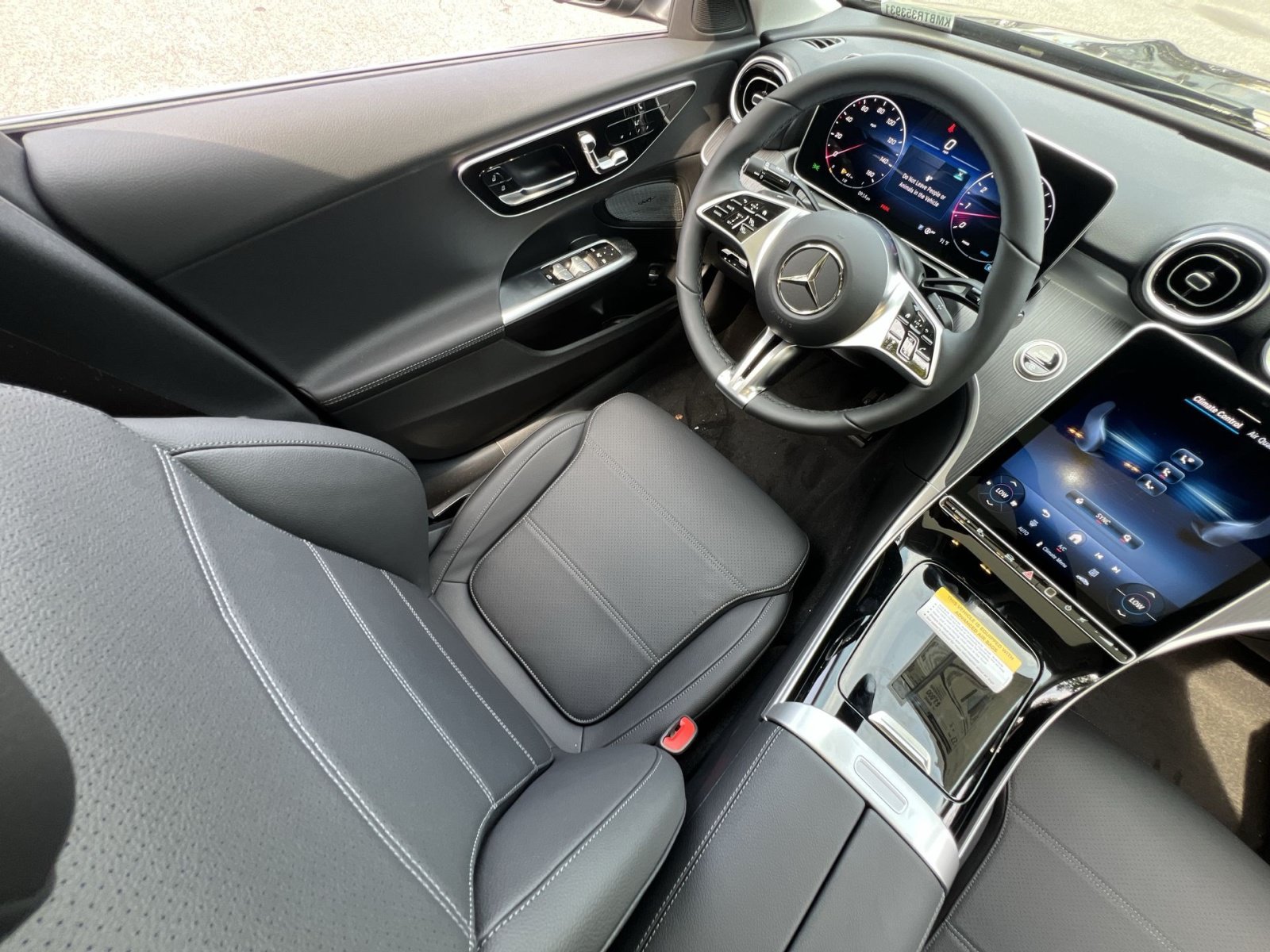 New 2026 Mercedes-Benz C 300 4MATIC Sedan image 16