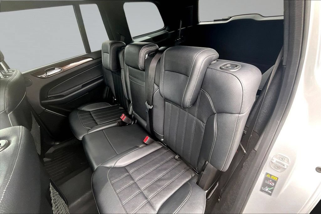Used 2017 Mercedes-Benz GLS 450 4MATIC image 24