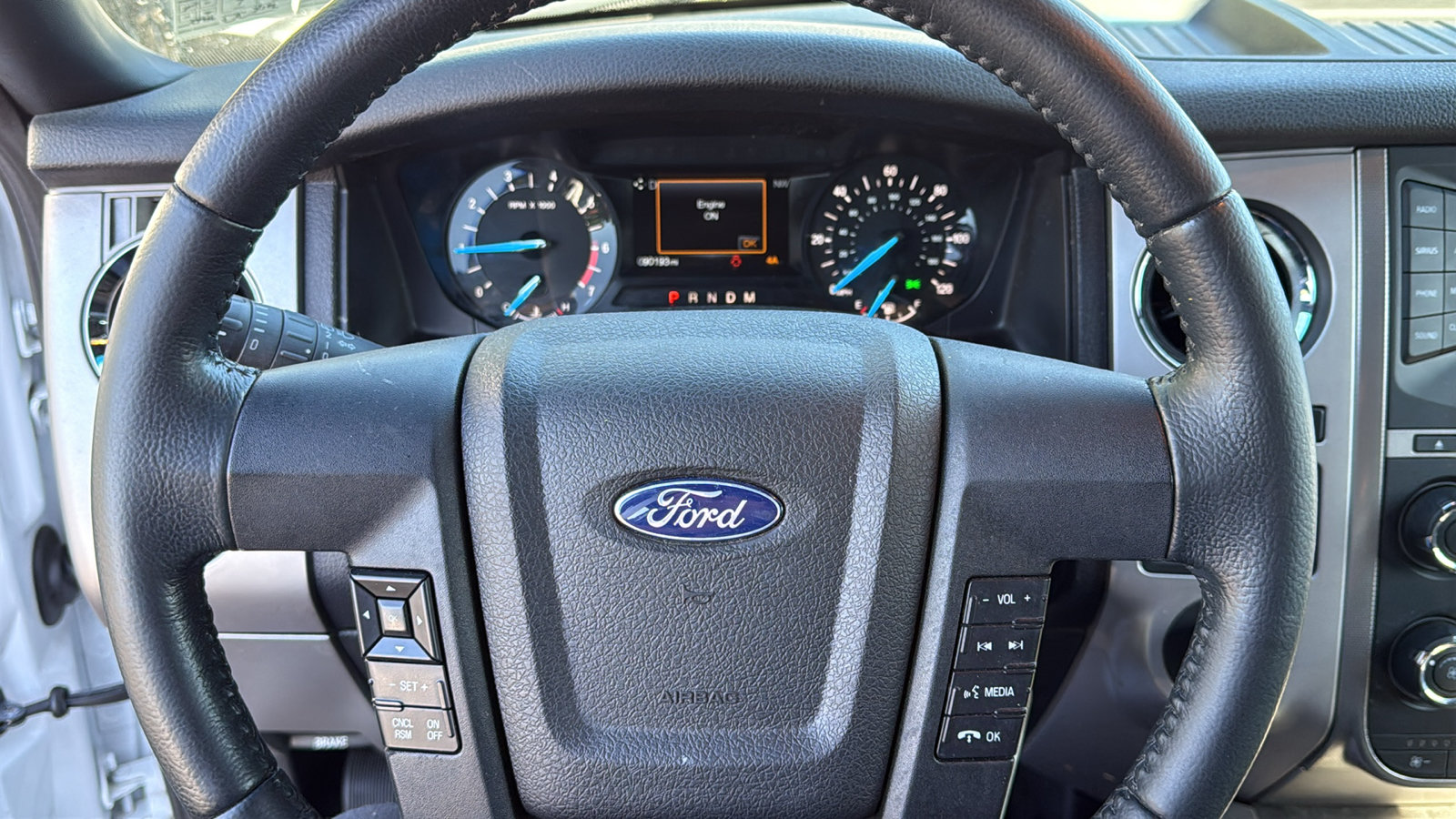 Used 2017 Ford Expedition XLT AWD/4WD image 9