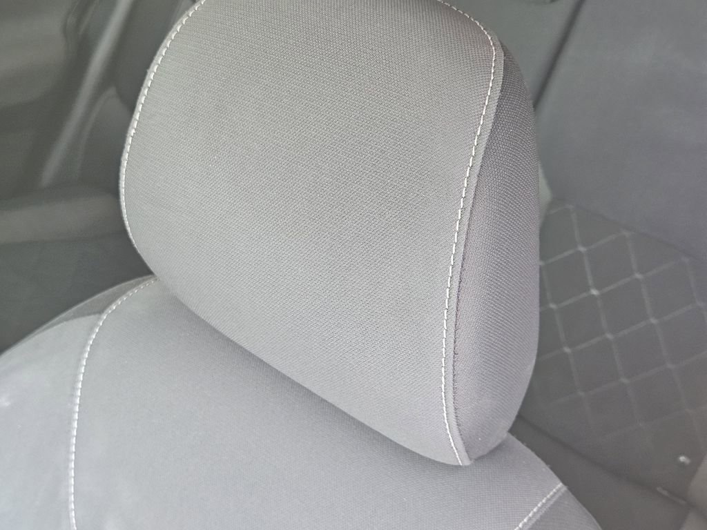 Used 2018 Nissan Kicks S w/ Exterior Package image 14