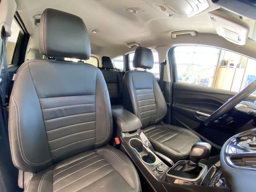 Used 2014 Ford Escape Titanium AWD/4WD image 26