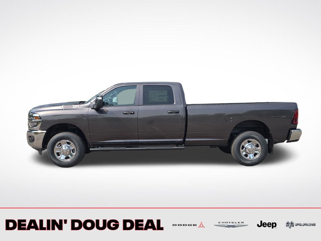 New 2026 RAM 2500 Tradesman AWD/4WD image 2