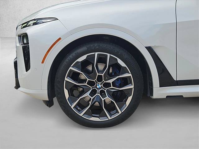 Used 2024 BMW X7 xDrive40i w/ Executive Package AWD/4WD image 22