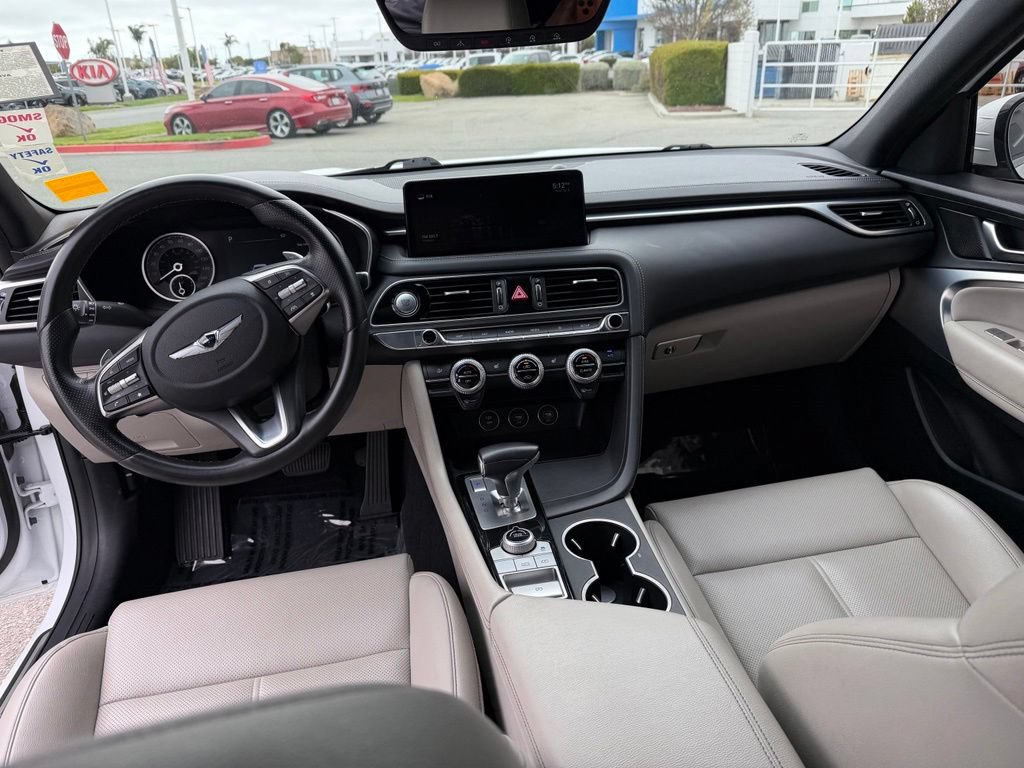 Used 2022 Genesis G70 2.0T RWD image 14