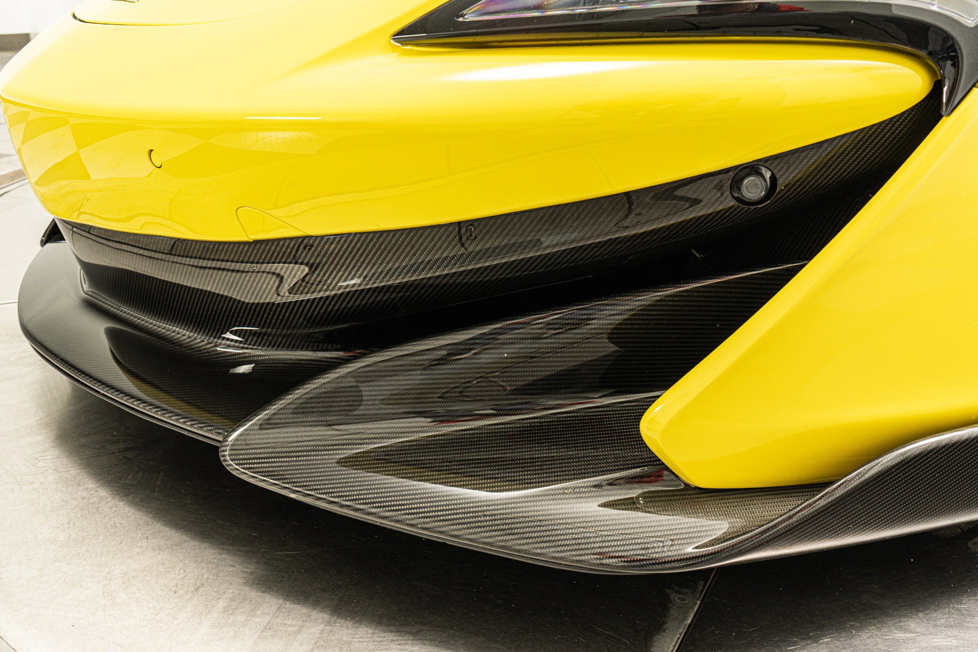 Used 2019 McLaren 600LT RWD image 33