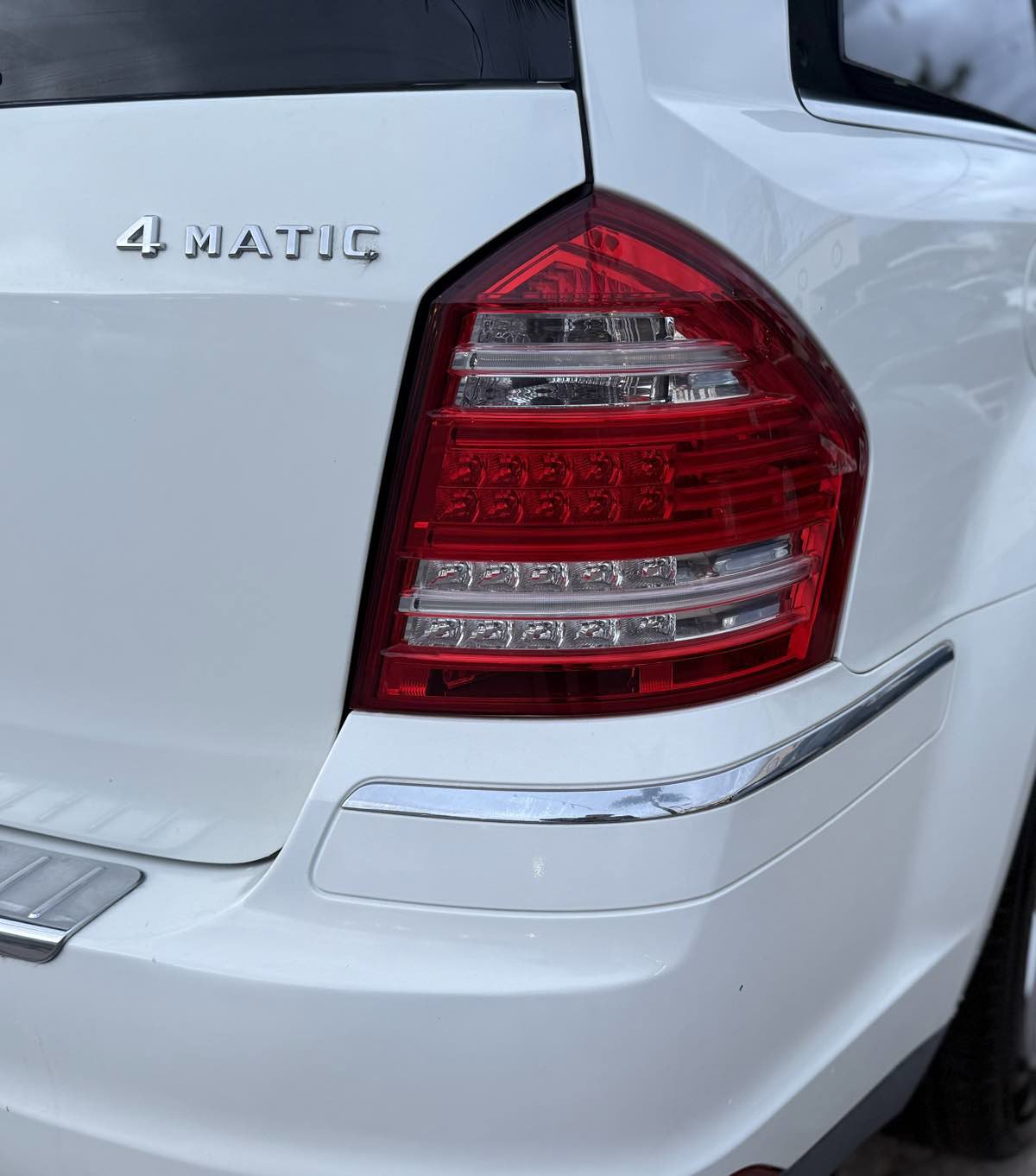 Used 2010 Mercedes-Benz GL 450 4MATIC image 14