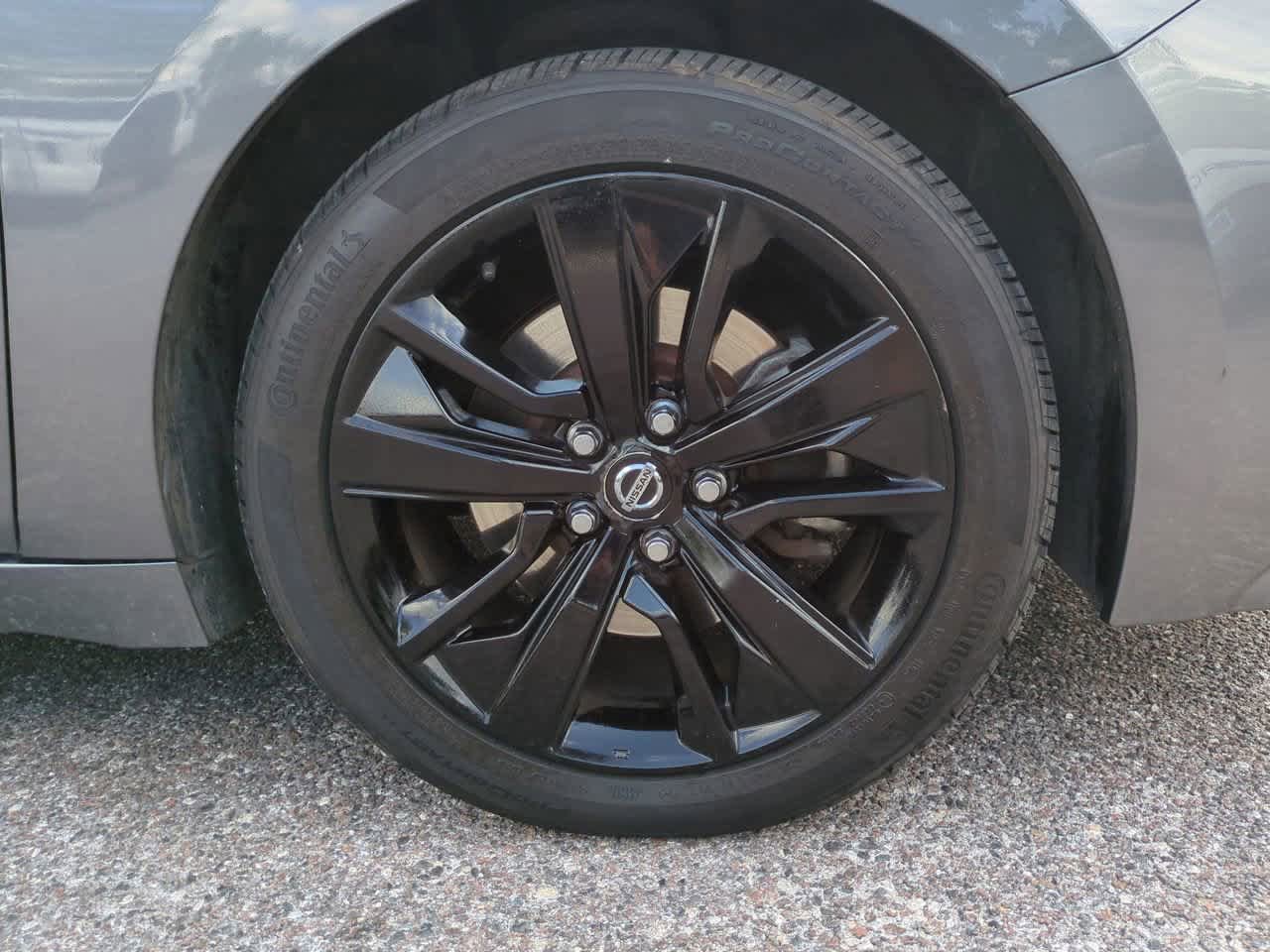Used 2020 Nissan Maxima 3.5 SV w/ Floor Mat Group FWD image 11
