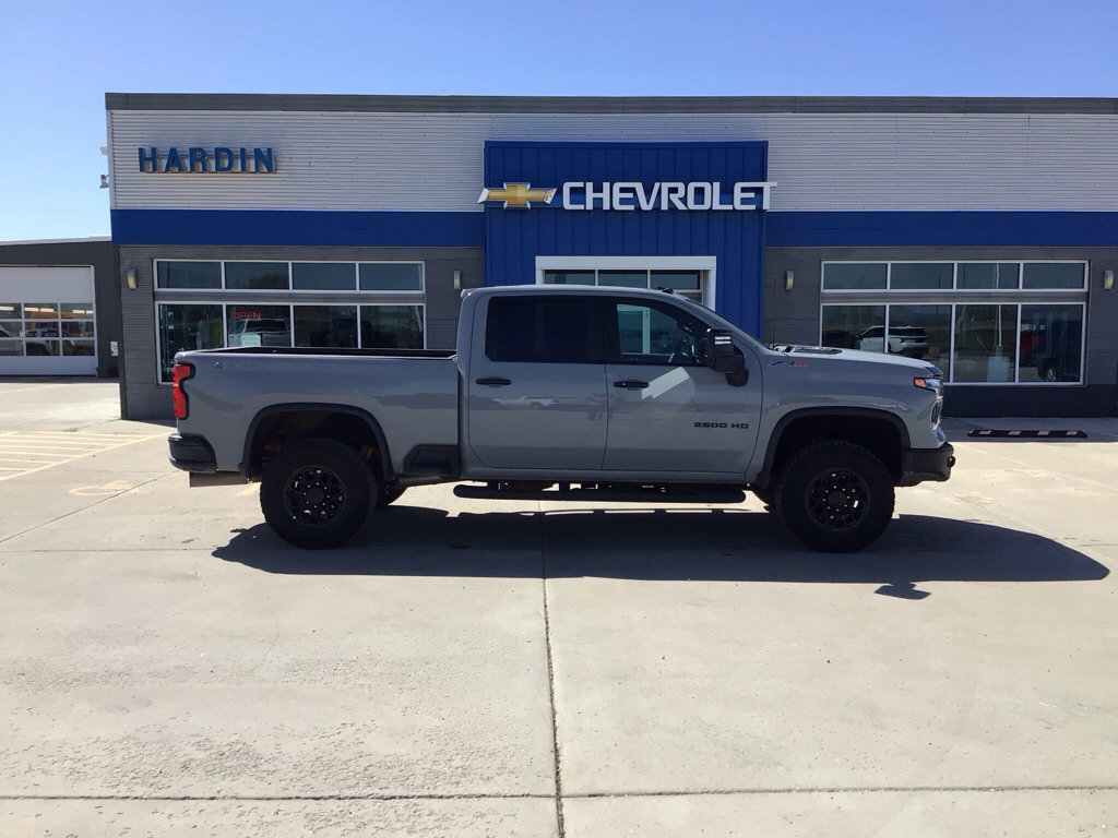 Used 2025 Chevrolet Silverado 2500 ZR2 w/ ZR2 Bison Edition AWD/4WD image 7