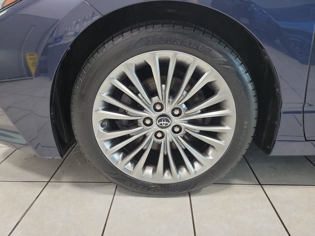 Used 2019 Toyota Avalon Limited w/ Advanced Safety Package FWD image 47