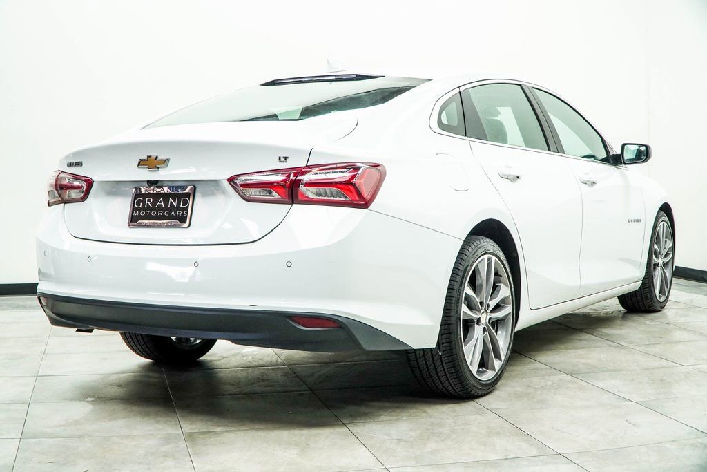Used 2024 Chevrolet Malibu LT FWD image 12