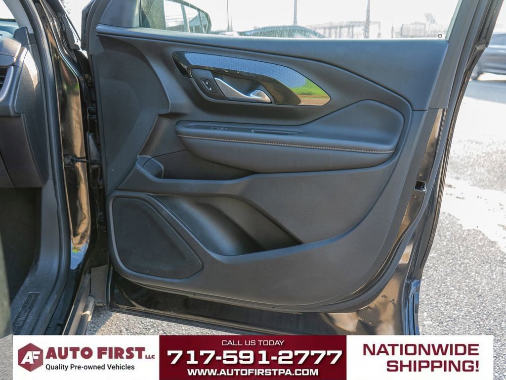 Used 2022 GMC Terrain AT4 w/ Tech Package image 17