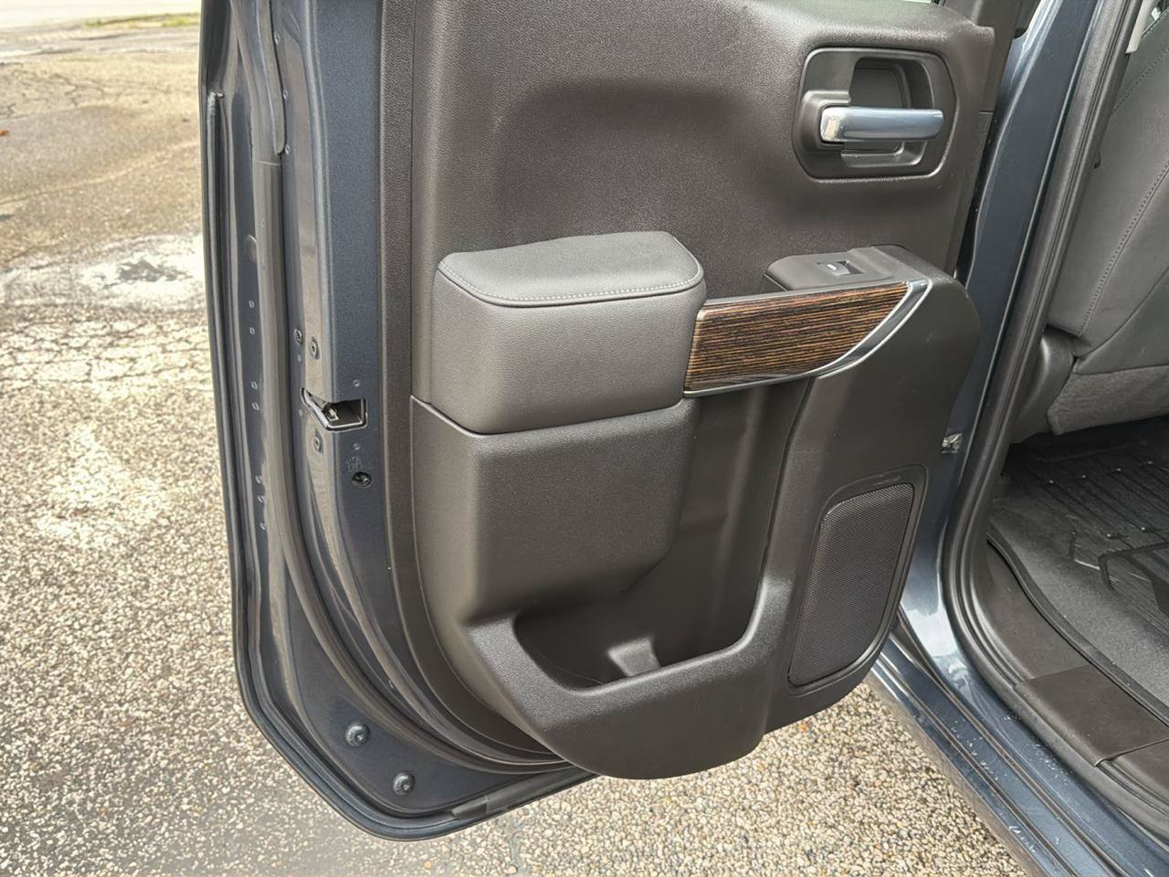 Used 2021 GMC Sierra 1500 SLE AWD/4WD image 29