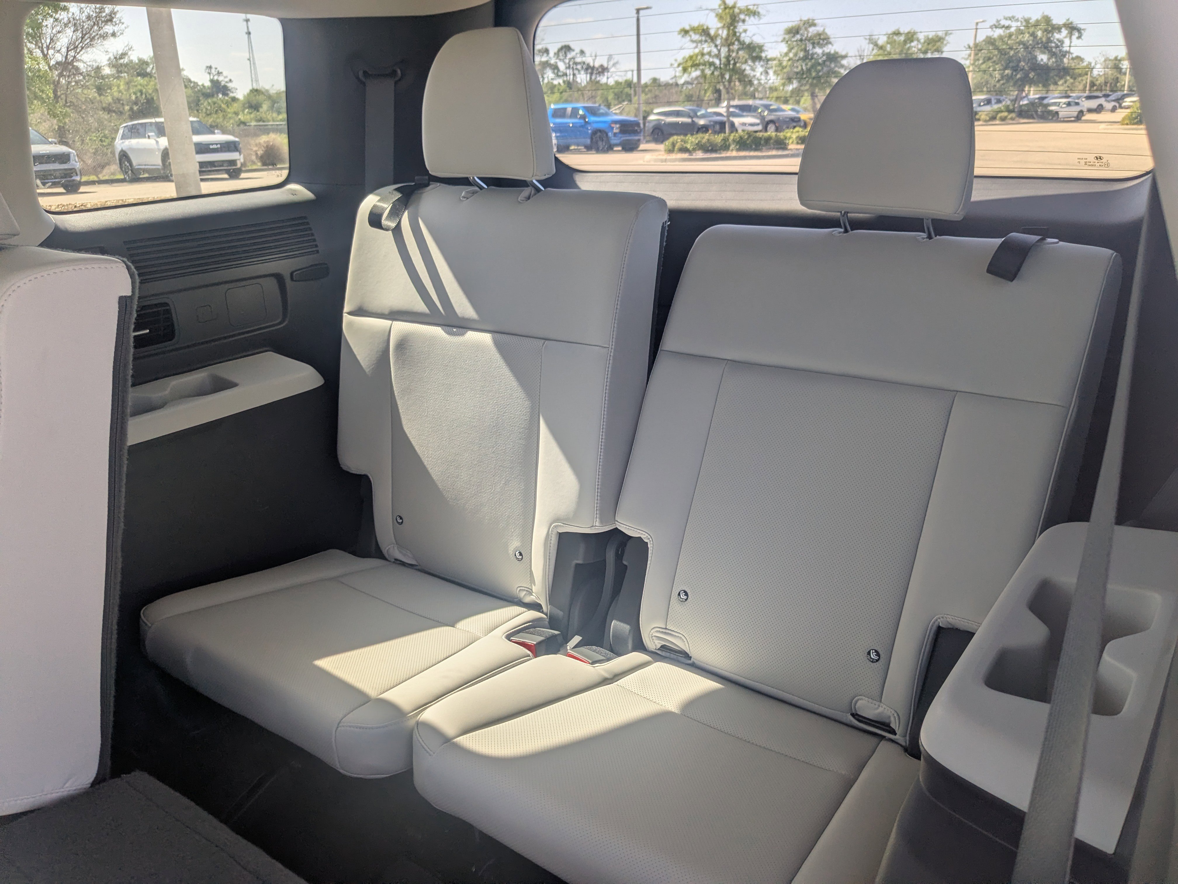 Used 2024 Hyundai Santa Fe SEL image 20