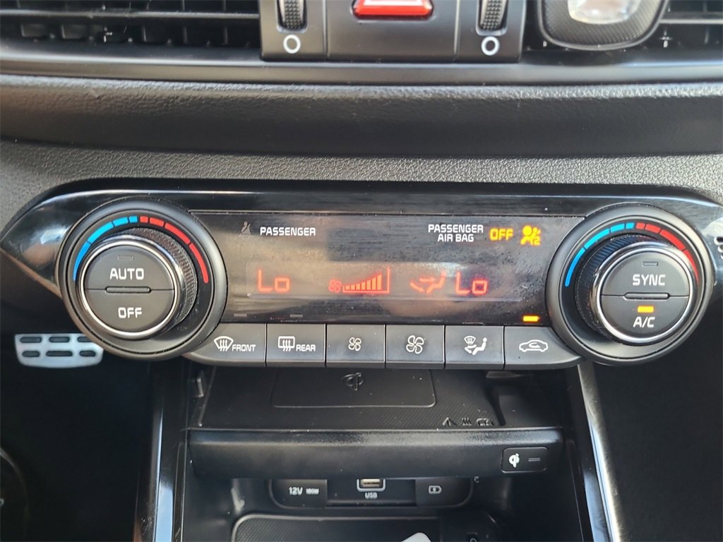 Used 2022 Kia Forte GT-Line w/ GT-Line Premium Package image 19