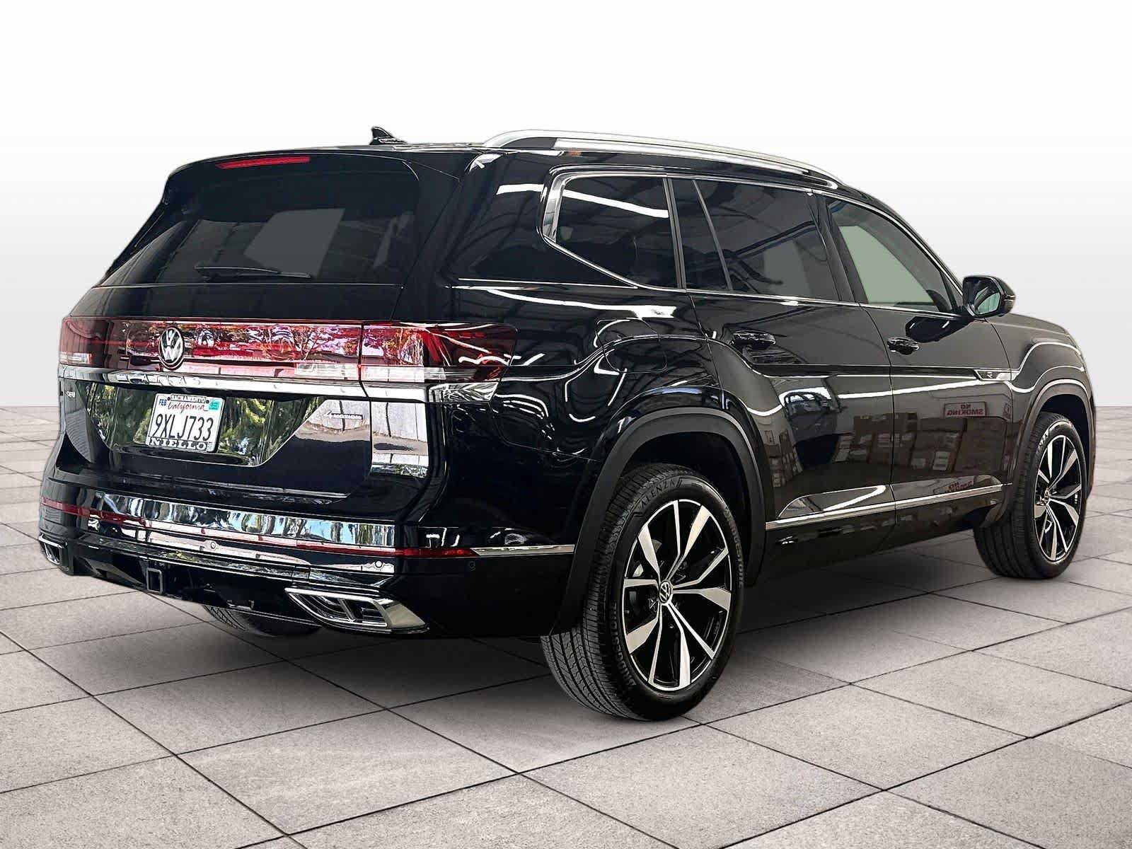 Used 2026 Volkswagen Atlas SEL Premium R-Line AWD/4WD image 9