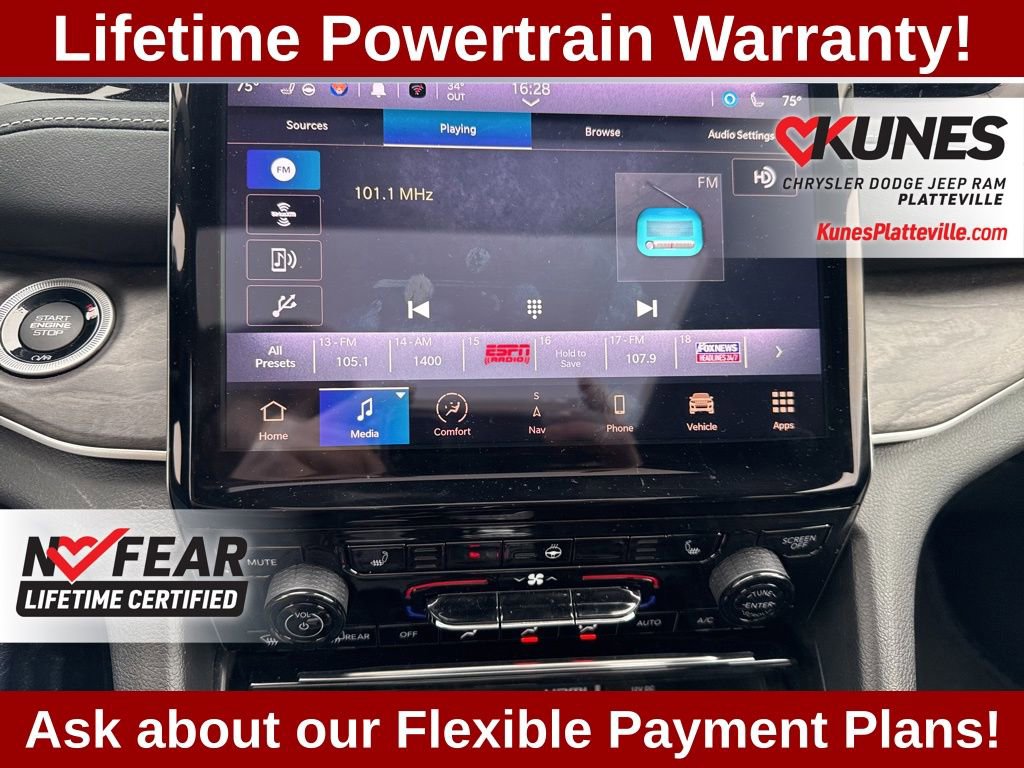 Used 2023 Jeep Grand Cherokee 4WD 4xe image 19