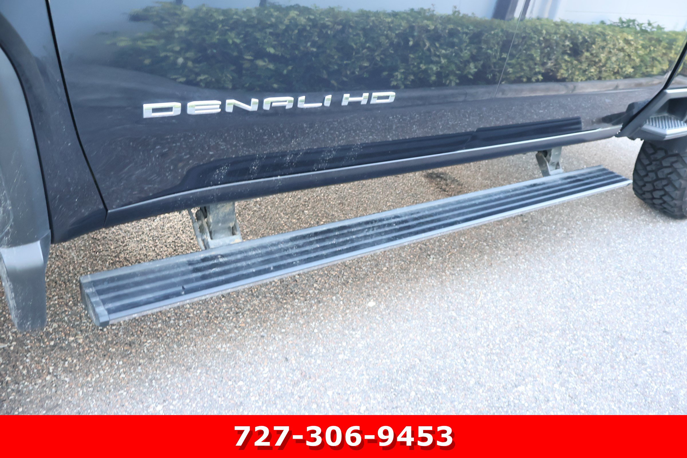 Used 2024 GMC Sierra 2500 Denali Ultimate w/ Max Trailering Package AWD/4WD image 13