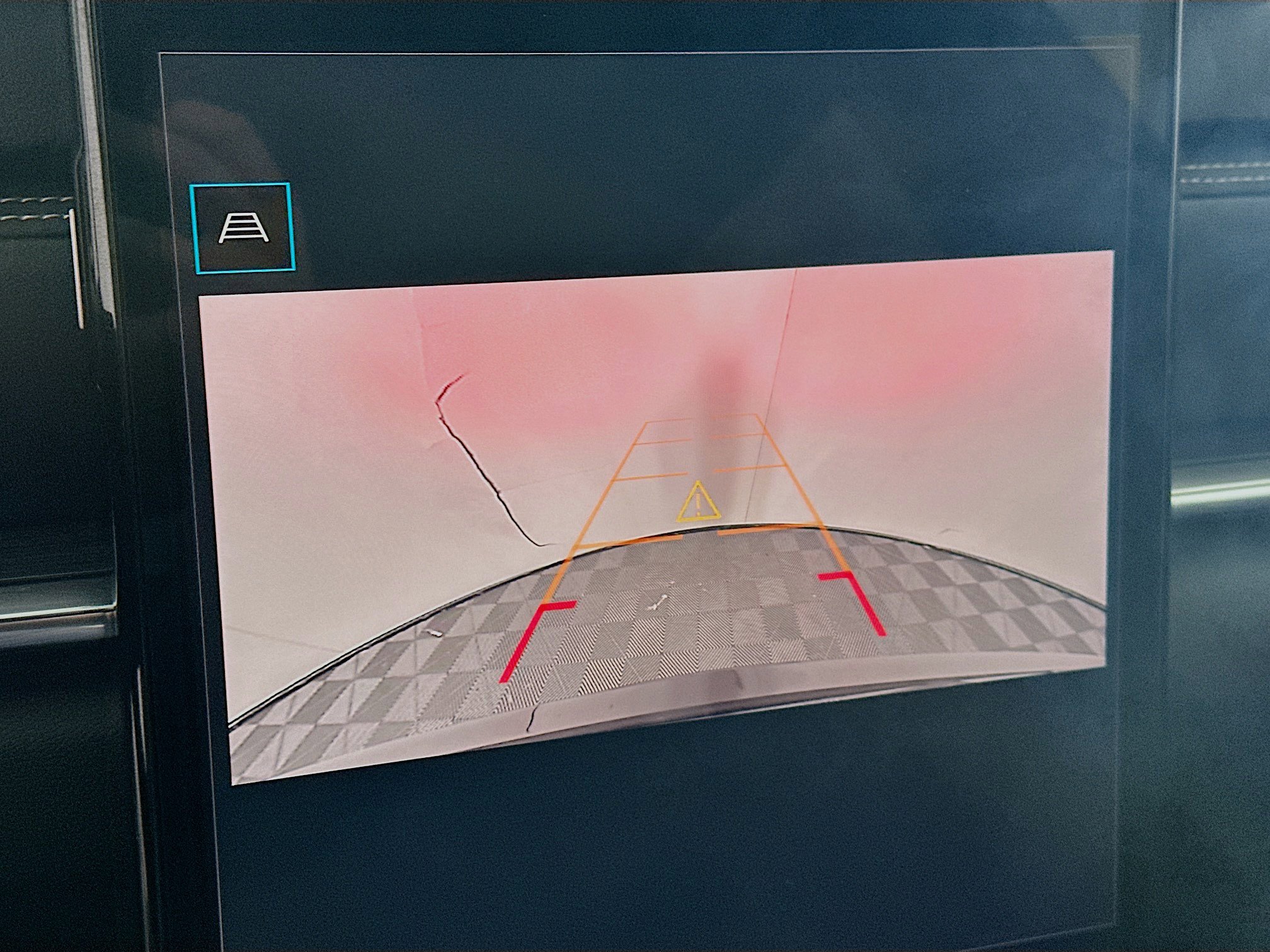 Used 2025 GMC Terrain Elevation image 23