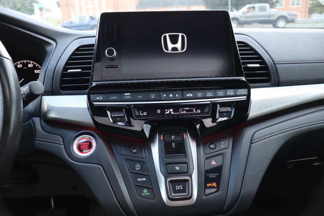 Used 2025 Honda Odyssey Sport-L image 10