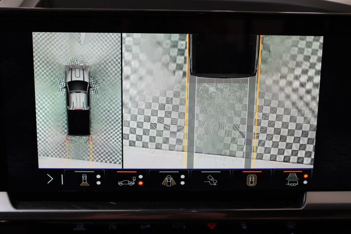 New 2026 GMC Sierra 2500 SLT w/ SLT Premium Package image 53