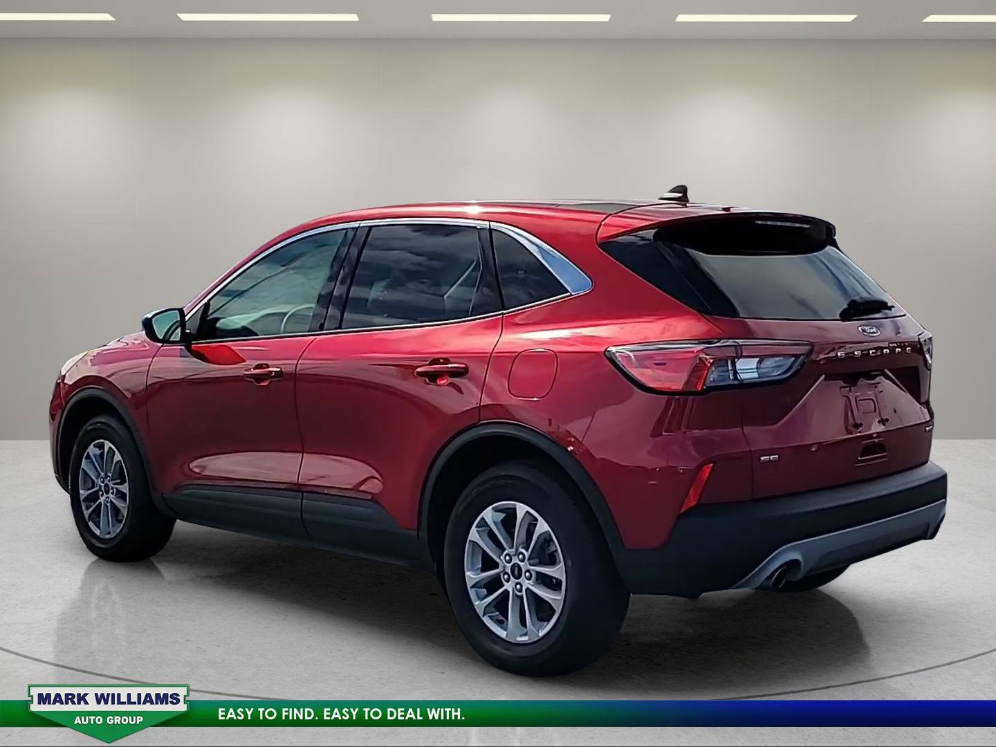 Certified 2022 Ford Escape SE w/ Cold Weather Package AWD/4WD image 6