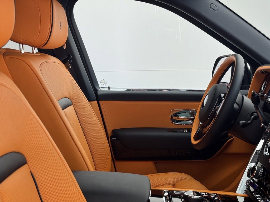 New 2026 Rolls-Royce Cullinan image 60