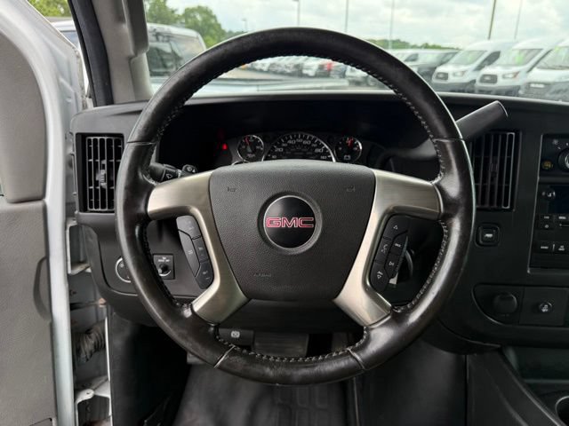 Used 2017 GMC Savana 3500 Extended RWD image 11