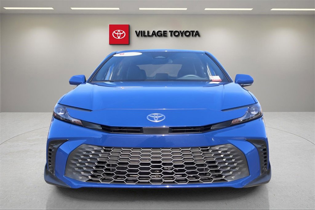 Certified 2025 Toyota Camry SE image 8