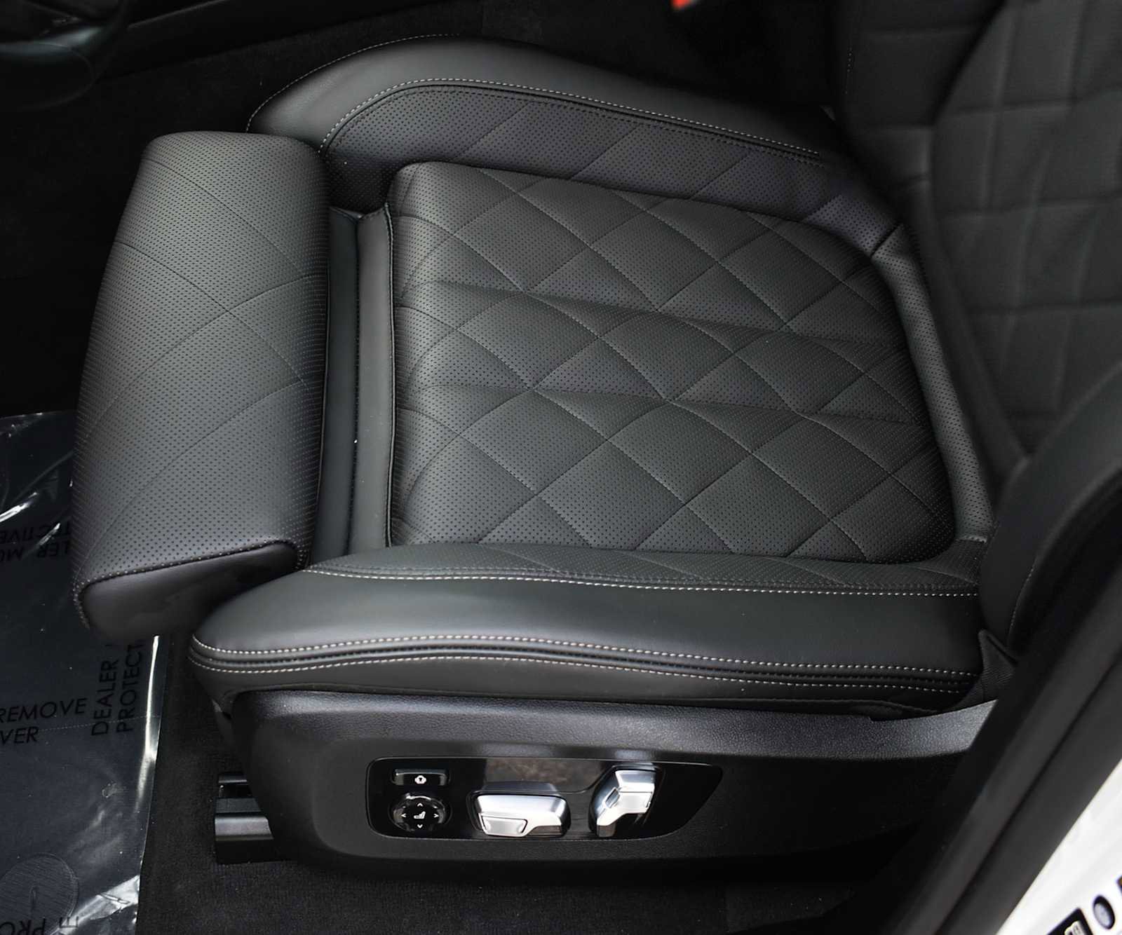 Used 2026 BMW X5 xDrive40i image 12