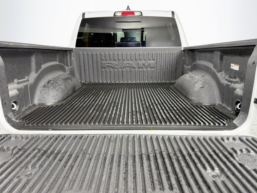 Used 2023 RAM 1500 Laramie AWD/4WD image 25