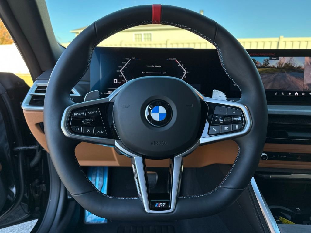 Used 2025 BMW 440i xDrive Convertible w/ Premium Package image 32