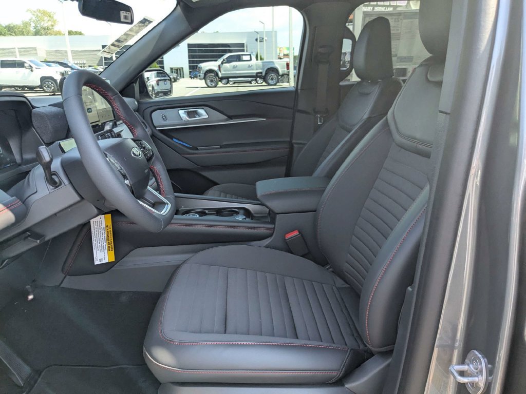 New 2027 Ford Explorer ST-Line RWD image 13