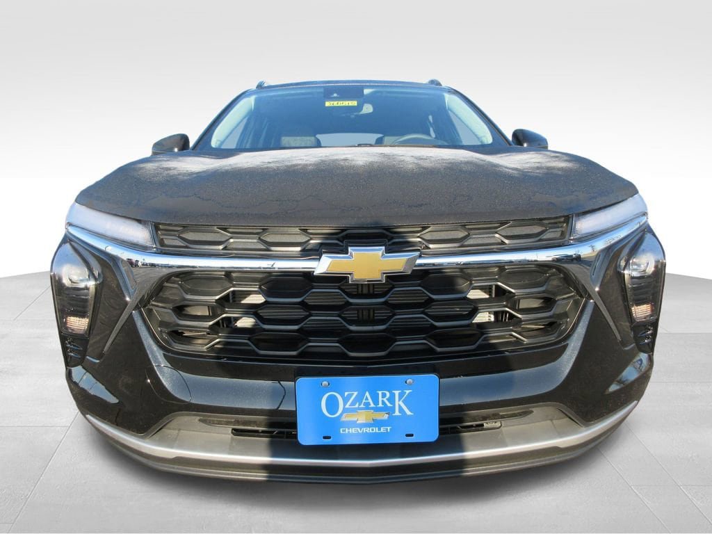 New 2026 Chevrolet Trax LT FWD image 8