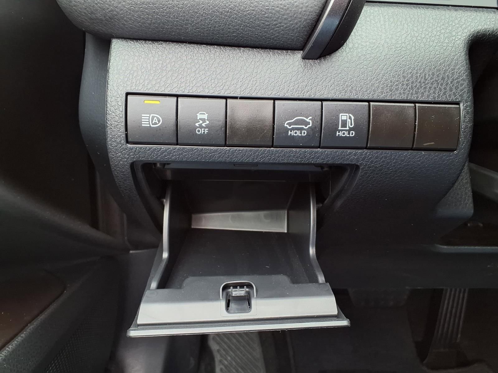 Certified 2024 Toyota Camry SE FWD image 20