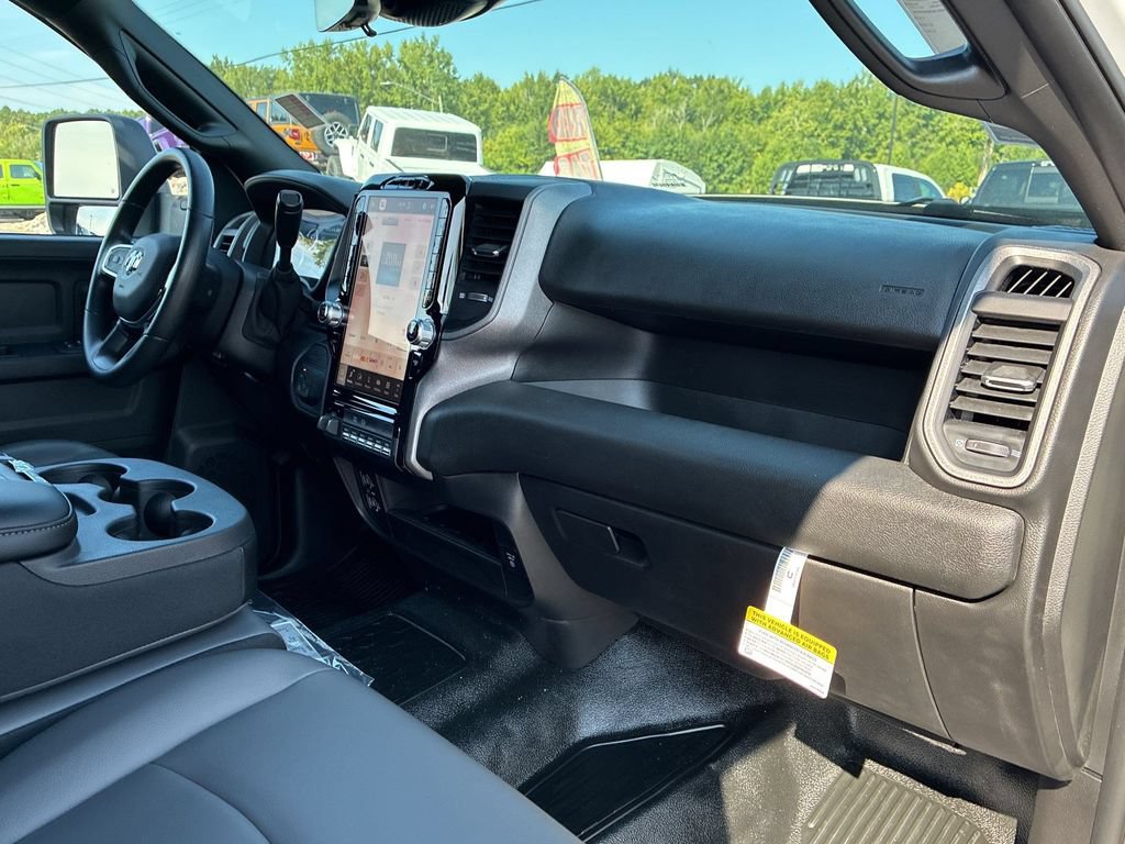 New 2026 RAM 4500 Tradesman AWD/4WD image 28