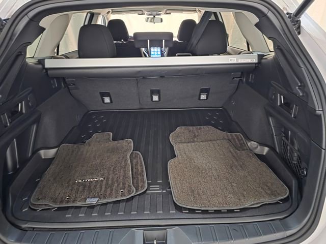 Certified 2025 Subaru Outback Premium image 37