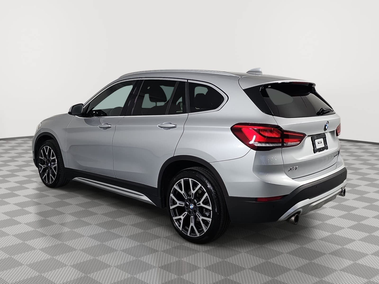 Used 2021 BMW X1 sDrive28i w/ Convenience Package FWD image 6