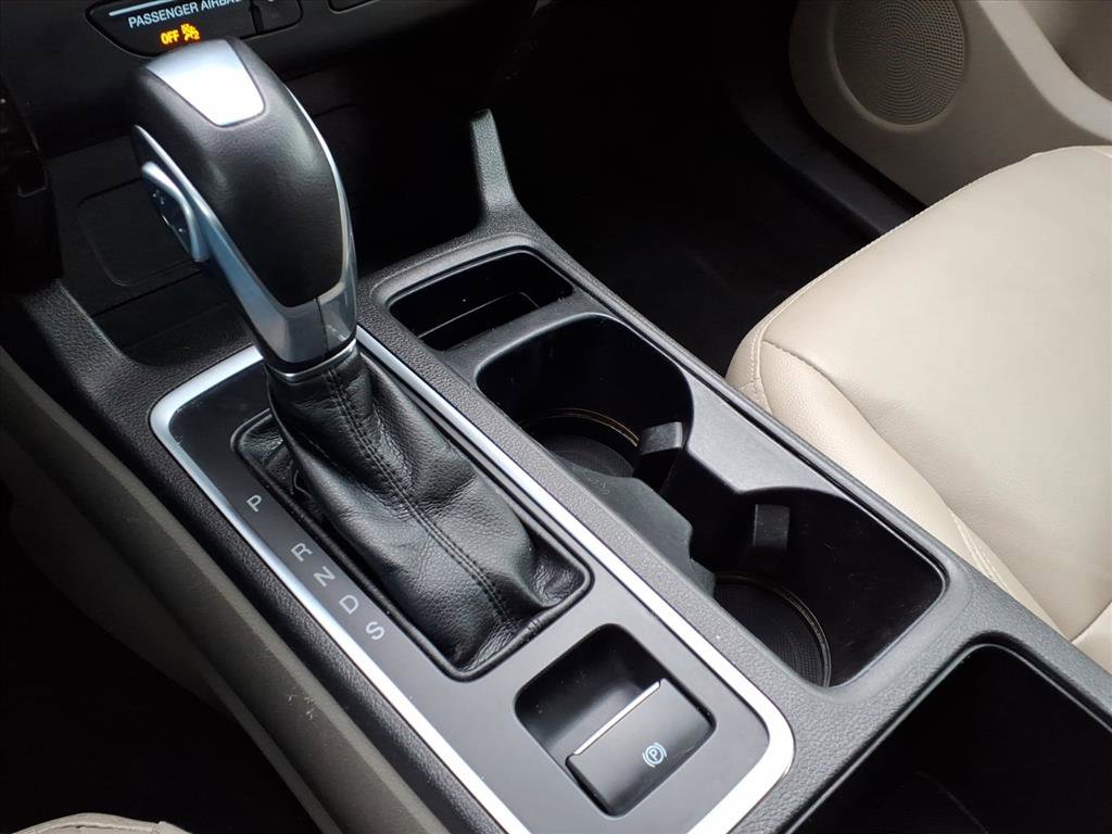 Used 2018 Ford Escape Titanium image 24