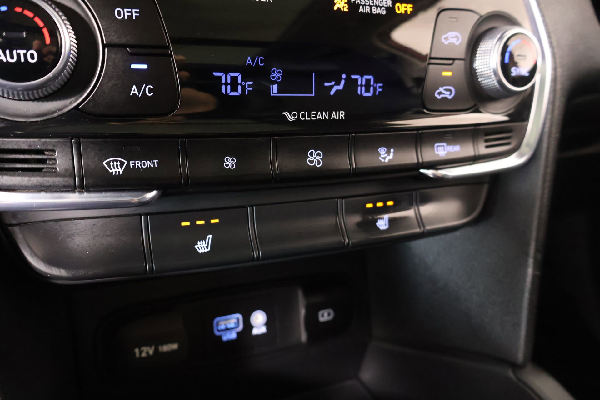 Used 2019 Hyundai Santa Fe Limited FWD image 7