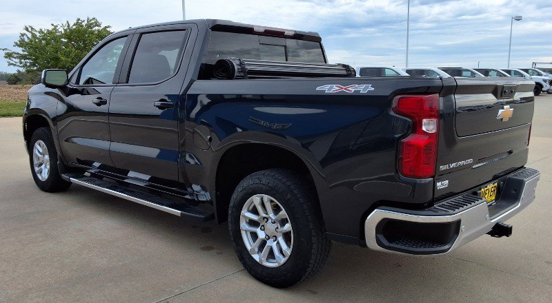 Used 2023 Chevrolet Silverado 1500 LT w/ Max Trailering Package AWD/4WD image 6