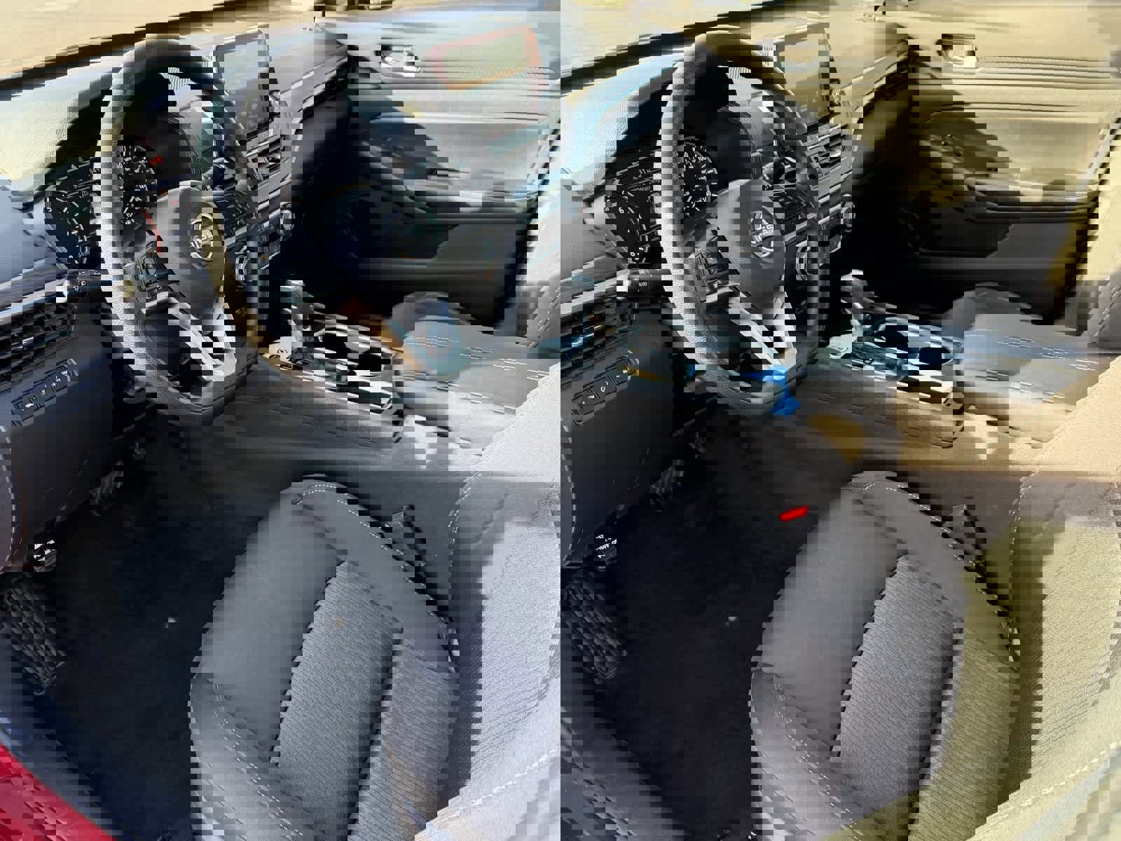 Certified 2024 Nissan Altima 2.5 SV image 2