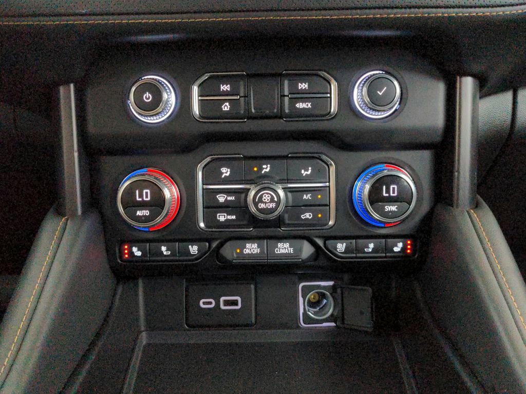 Used 2021 GMC Yukon AT4 w/ AT4 Premium Plus Package AWD/4WD image 26
