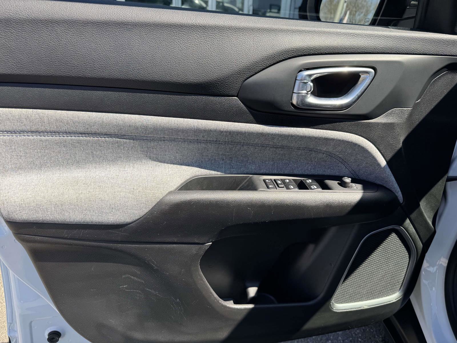Certified 2022 Jeep Compass Latitude AWD/4WD image 16