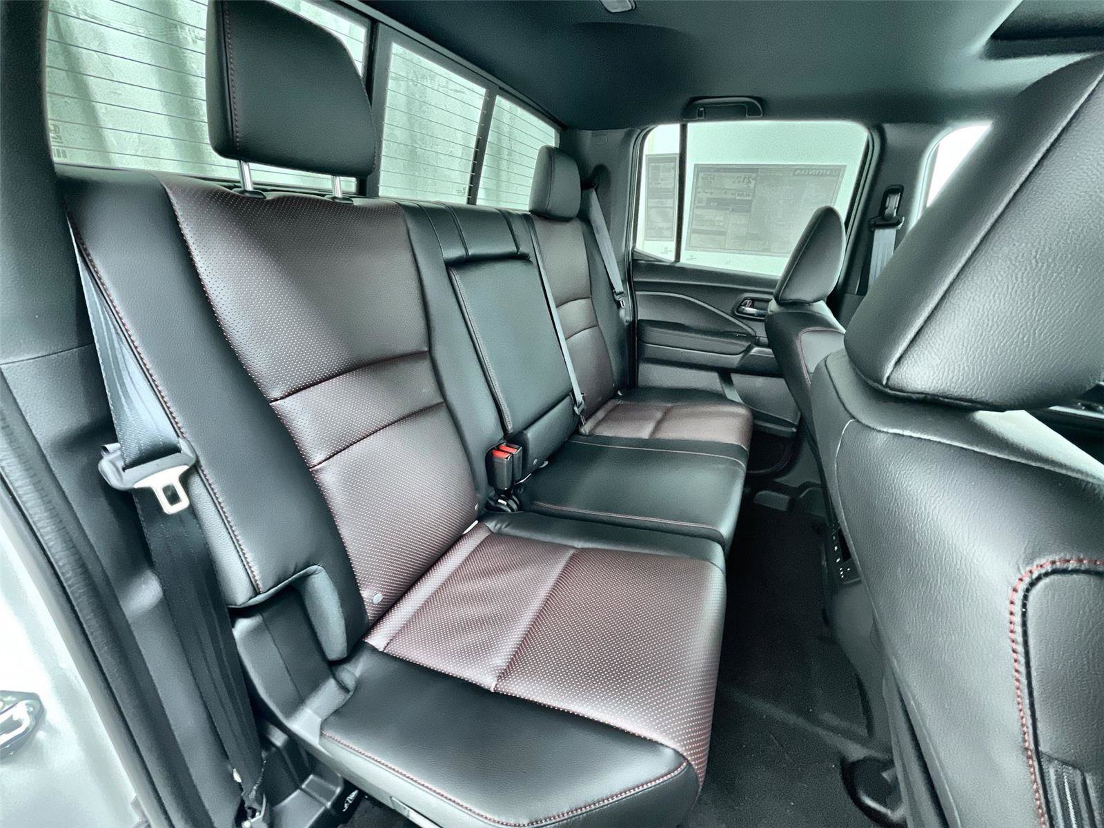 New 2026 Honda Ridgeline Black Edition image 31